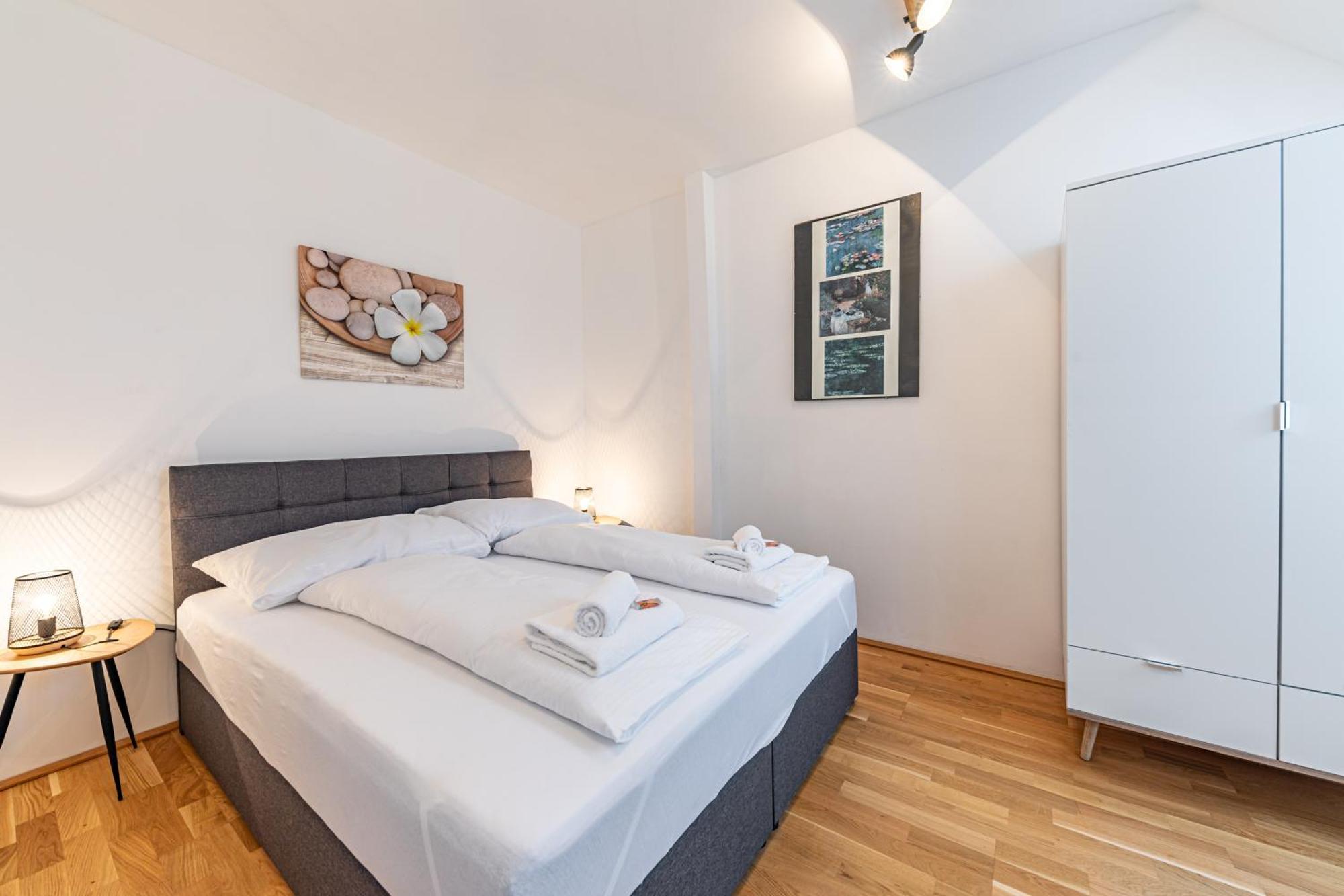 Penthouse By Jr Apartament *