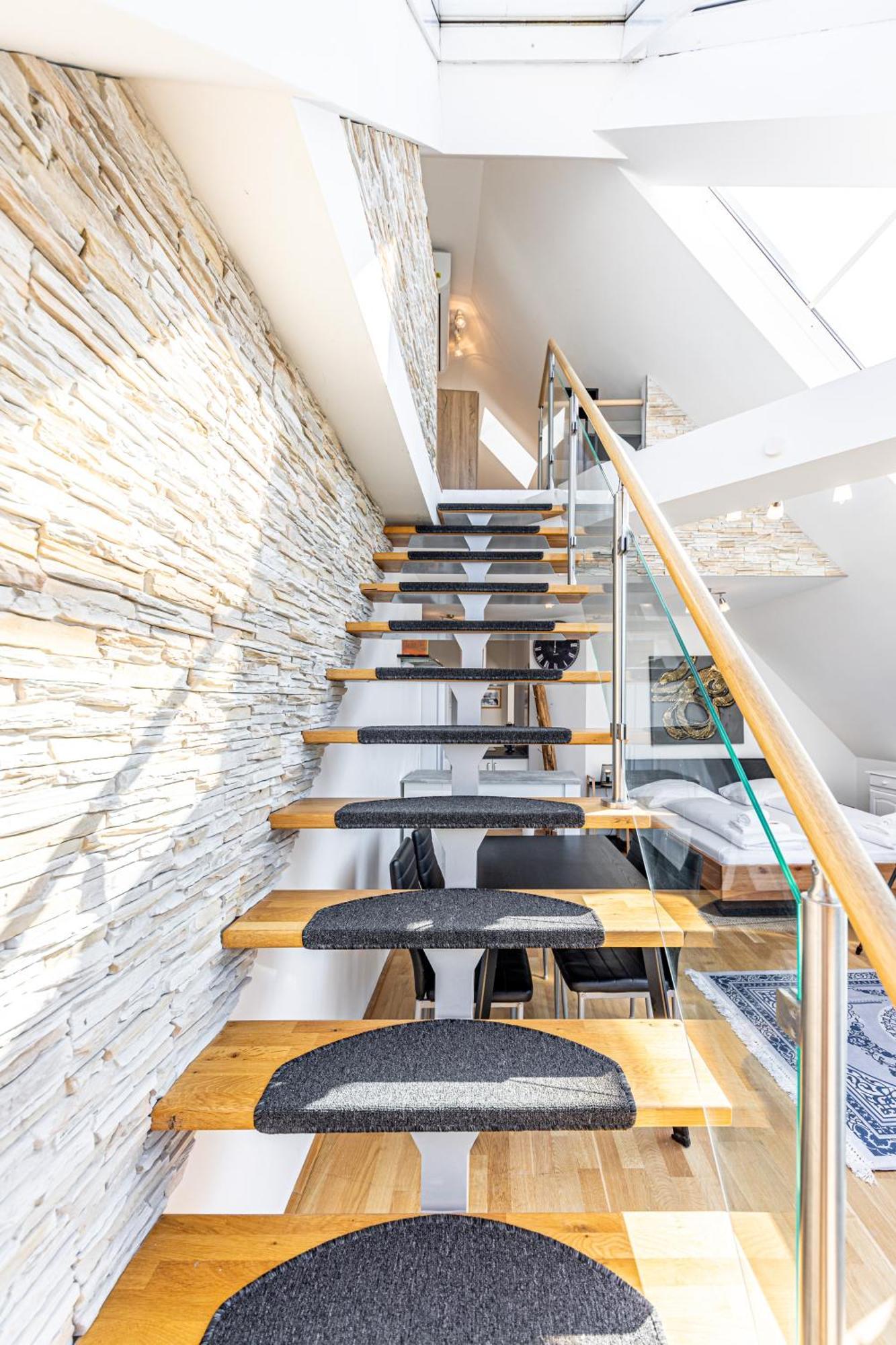 Apartament Penthouse By Jr