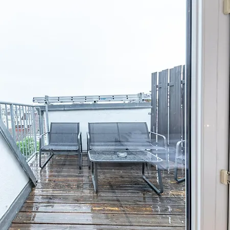 Penthouse Suites By Jr City Apartments Vienna Exterior photo