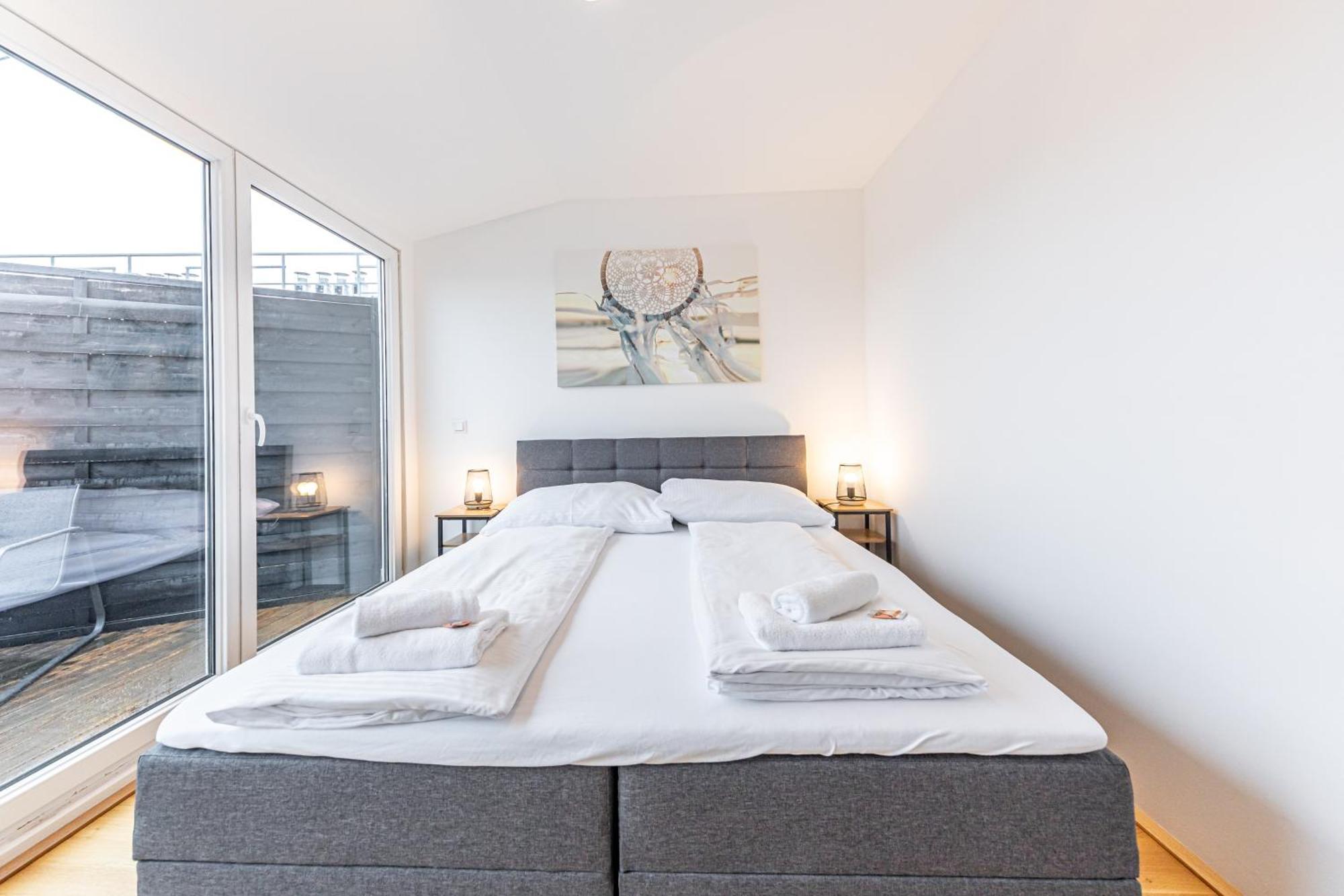 Penthouse By Jr *
